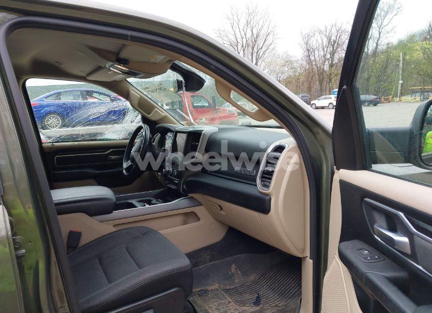 Photo 5 of 2020 Ram 1500 BIG HORN 4X4 5'7 BOX (VIN 1C6SRFFT8LN326825)