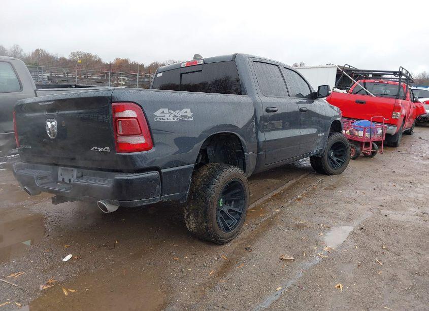 Photo 4 of 2020 Ram 1500 BIG HORN 4X4 5'7 BOX (VIN 1C6SRFFT8LN329899)