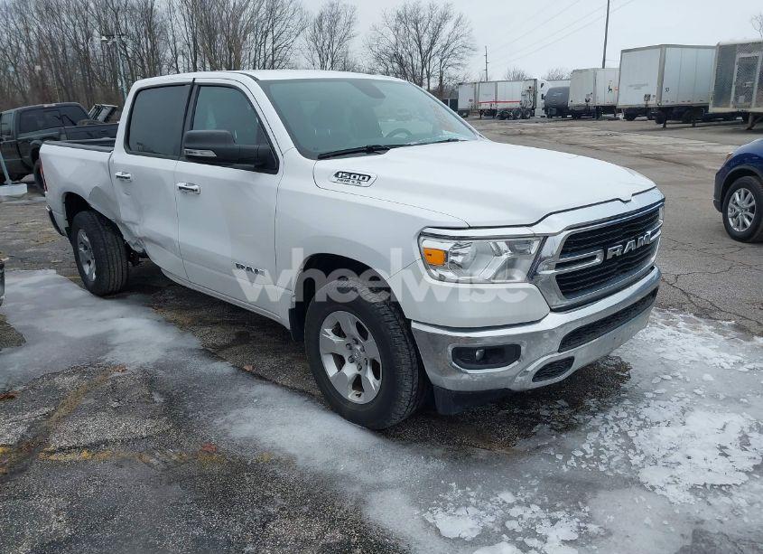 2020 Ram 1500 BIG HORN 4X4 5'7 BOX (VIN 1C6SRFFT8LN350557) main photo