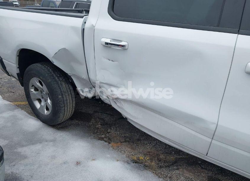 Photo 6 of 2020 Ram 1500 BIG HORN 4X4 5'7 BOX (VIN 1C6SRFFT8LN350557)