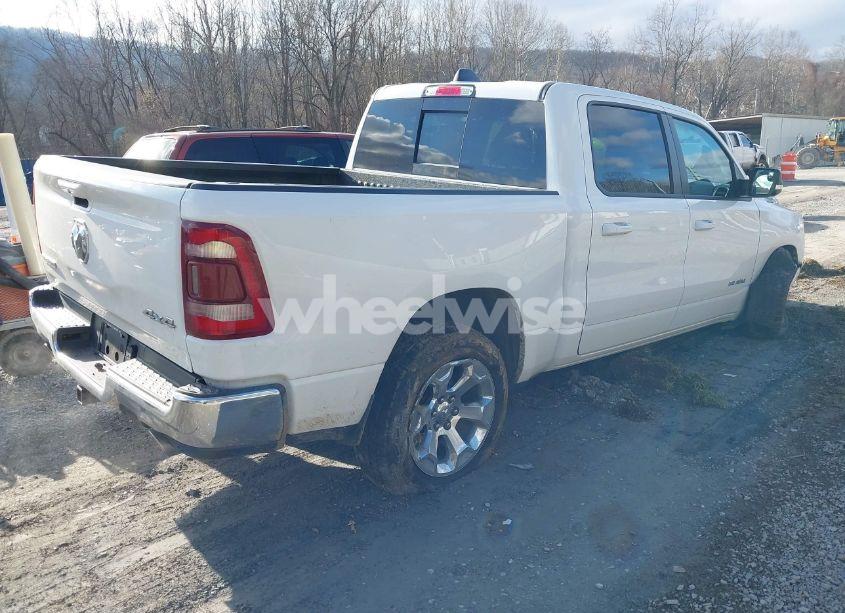 Photo 4 of 2021 Ram 1500 BIG HORN 4X4 5'7 BOX (VIN 1C6SRFFT8MN572680)