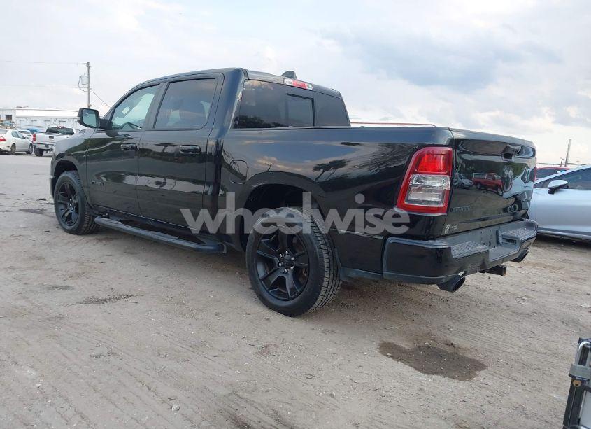 Photo 3 of 2021 Ram 1500 (VIN 1C6SRFFT8MN595294)