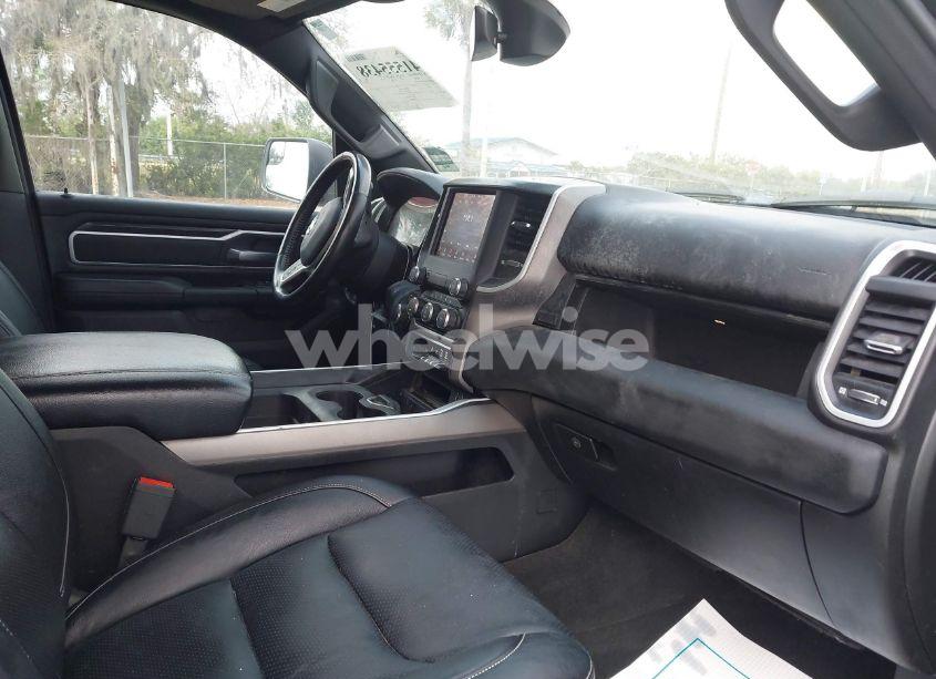 Photo 5 of 2021 Ram 1500 (VIN 1C6SRFFT8MN595294)