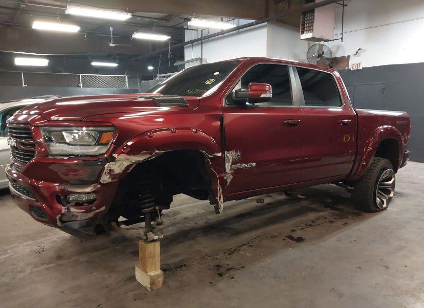 Photo 2 of 2021 Ram 1500 BIG HORN 4X4 5'7 BOX (VIN 1C6SRFFT8MN653534)