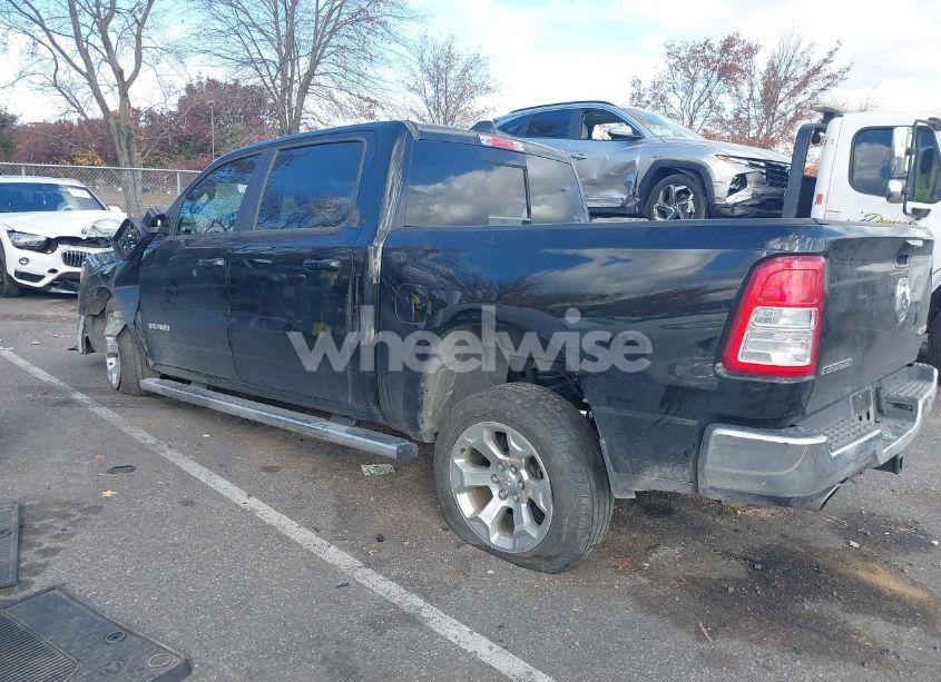 Photo 3 of 2022 Ram 1500 BIG HORN 4X4 5'7 BOX (VIN 1C6SRFFT8NN455067)