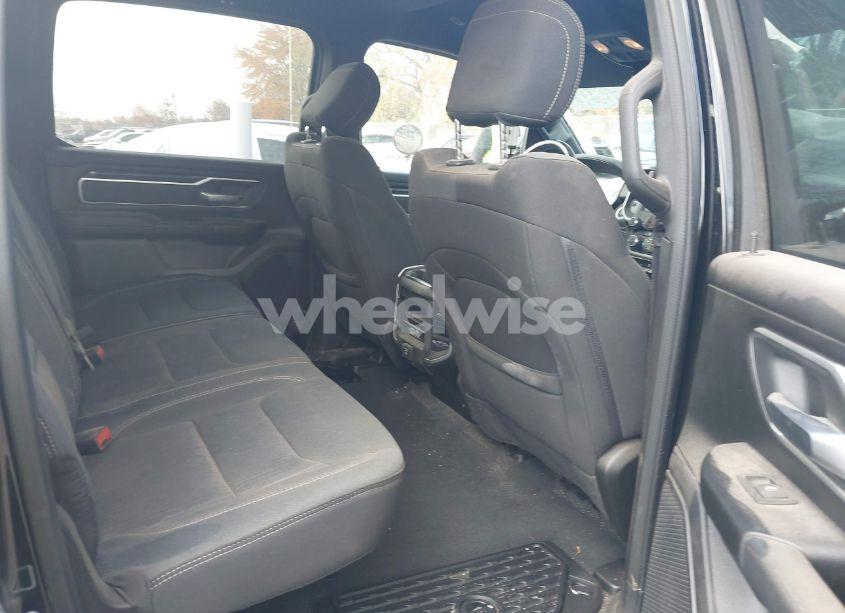 Photo 8 of 2022 Ram 1500 BIG HORN 4X4 5'7 BOX (VIN 1C6SRFFT8NN455067)