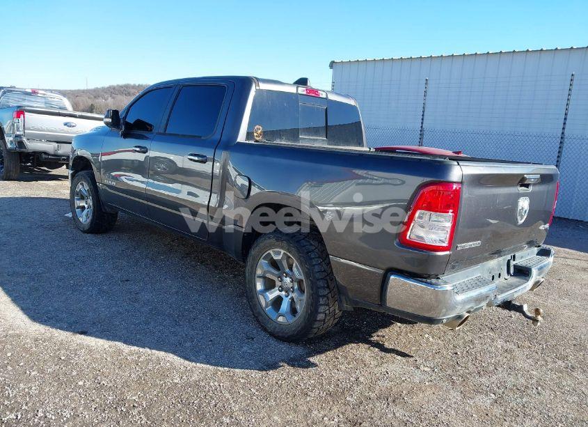 Photo 3 of 2019 Ram 1500 BIG HORN/LONE STAR 4X4 5'7 BOX (VIN 1C6SRFFT9KN546554)