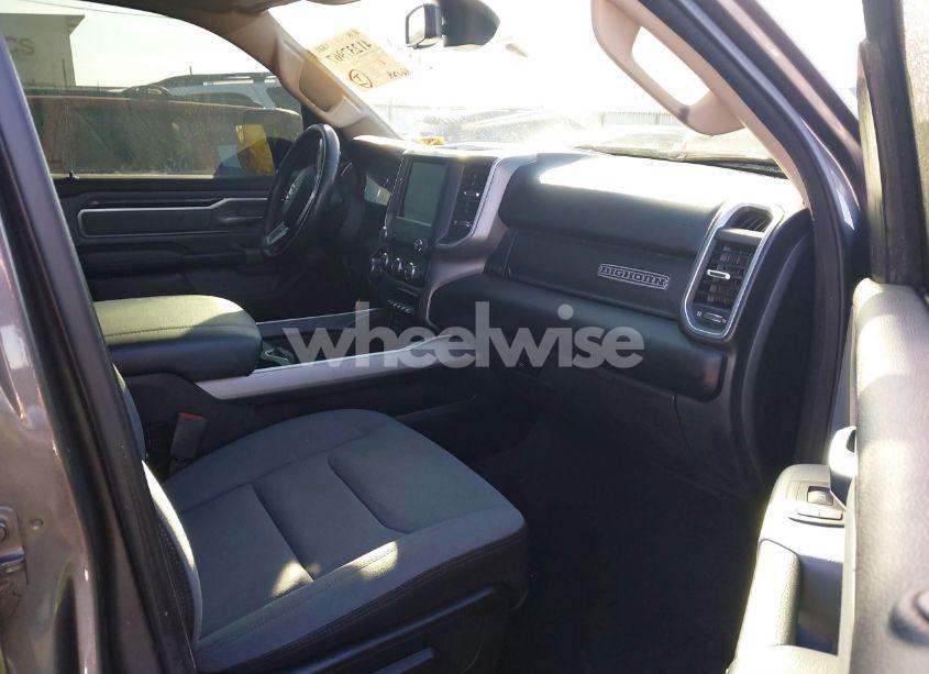 Photo 5 of 2019 Ram 1500 BIG HORN/LONE STAR 4X4 5'7 BOX (VIN 1C6SRFFT9KN546554)