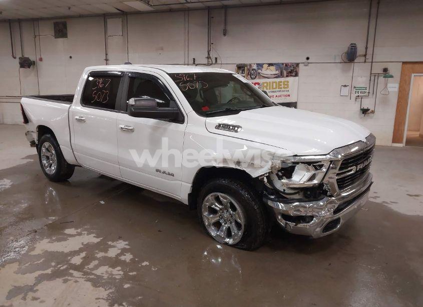 2019 Ram 1500 BIG HORN/LONE STAR 4X4 5'7 BOX (VIN 1C6SRFFT9KN575214) main photo