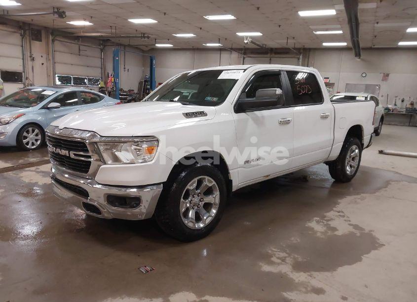 Photo 2 of 2019 Ram 1500 BIG HORN/LONE STAR 4X4 5'7 BOX (VIN 1C6SRFFT9KN575214)