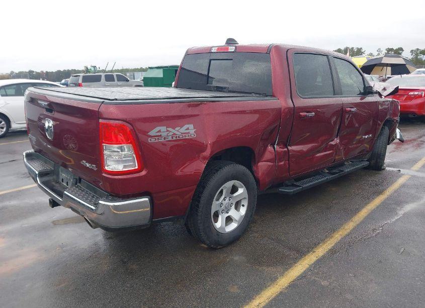 Photo 4 of 2019 Ram 1500 (VIN 1C6SRFFT9KN592577)