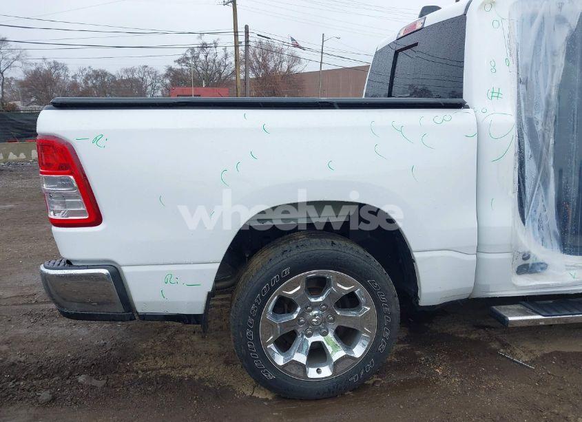 Photo 17 of 2019 Ram 1500 BIG HORN/LONE STAR 4X4 5'7 BOX (VIN 1C6SRFFT9KN644984)