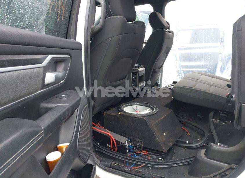 Photo 8 of 2019 Ram 1500 BIG HORN/LONE STAR 4X4 5'7 BOX (VIN 1C6SRFFT9KN644984)