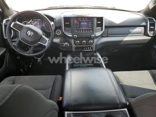 Photo 5 of 2019 RAM 1500 BIG HORN/LONE STAR (VIN 1C6SRFFT9KN797204)