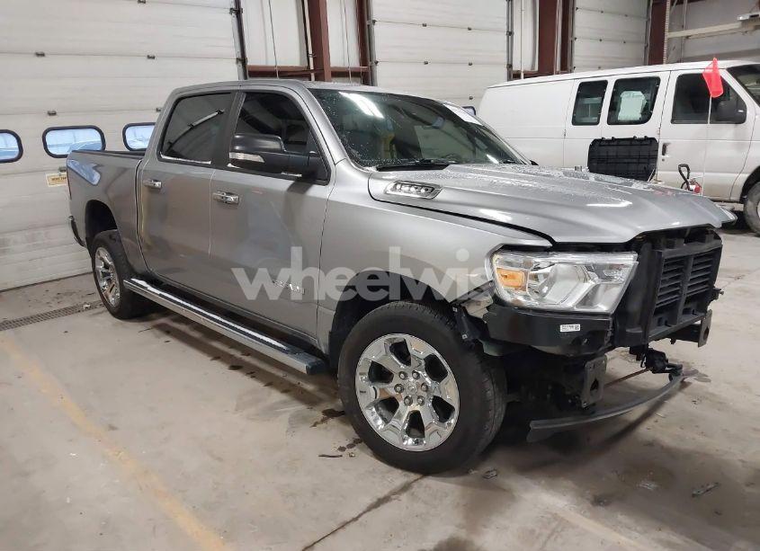 2019 Ram 1500 BIG HORN/LONE STAR 4X4 5'7 BOX (VIN 1C6SRFFT9KN803311) main photo