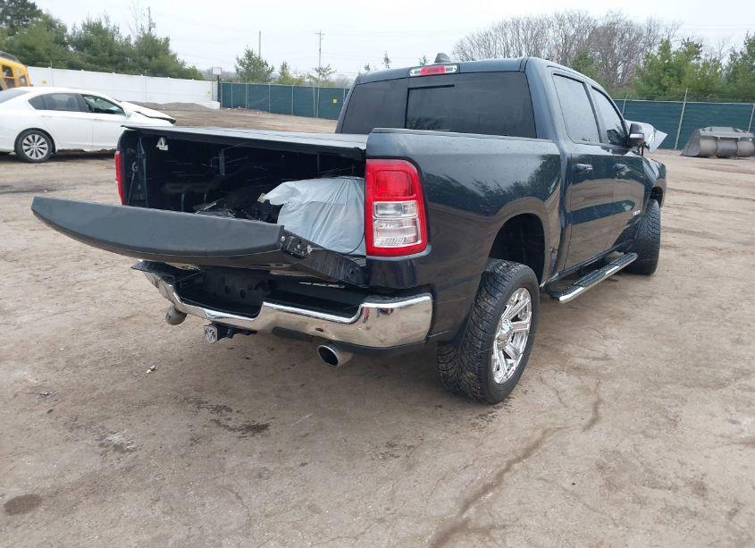 Photo 4 of 2020 Ram 1500 BIG HORN 4X4 5'7 BOX (VIN 1C6SRFFT9LN183576)