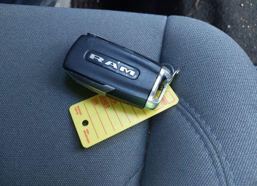 Photo 11 of 2020 Ram 1500 BIG HORN 4X4 5'7 BOX (VIN 1C6SRFFT9LN232551)