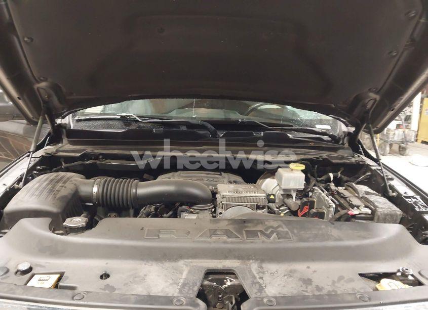 Photo 10 of 2020 Ram 1500 BIG HORN 4X4 5'7 BOX (VIN 1C6SRFFT9LN290725)