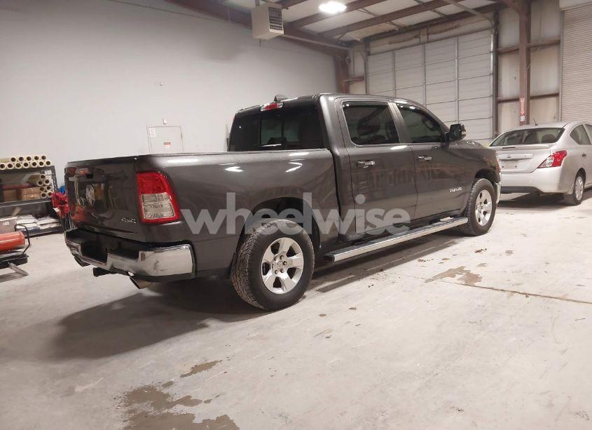 Photo 4 of 2020 Ram 1500 BIG HORN 4X4 5'7 BOX (VIN 1C6SRFFT9LN290725)