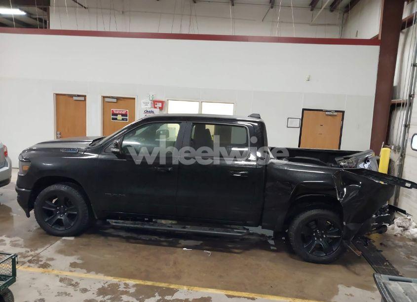 Photo 14 of 2021 Ram 1500 BIG HORN 4X4 5'7 BOX (VIN 1C6SRFFT9MN569996)