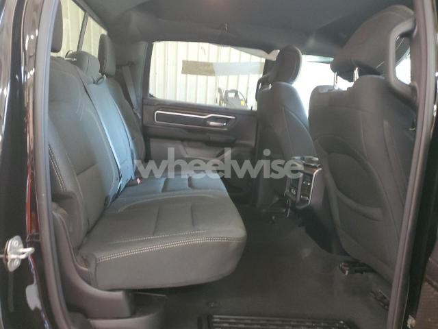 Photo 3 of 2022 RAM 1500 BIG HORN/LONE STAR (VIN 1C6SRFFT9NN353938)