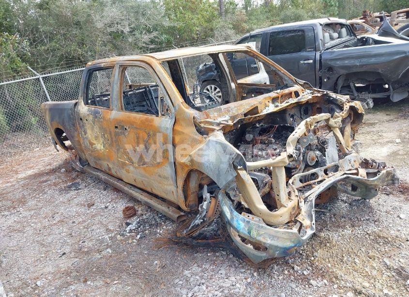 2019 Ram 1500 (VIN 1C6SRFFTXKN603523) main photo