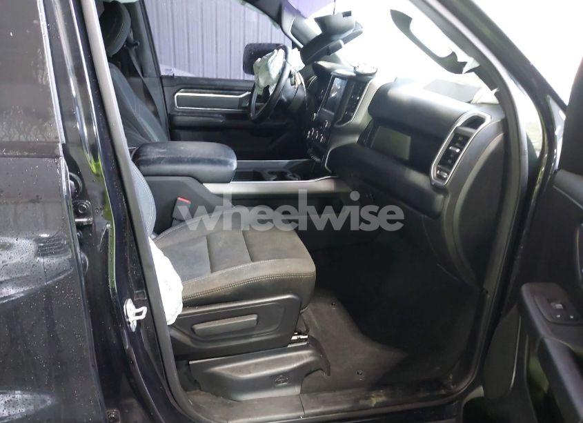 Photo 5 of 2019 Ram 1500 BIG HORN/LONE STAR 4X4 5'7 BOX (VIN 1C6SRFFTXKN674611)