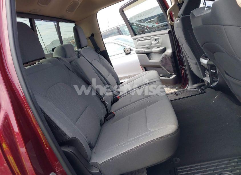 Photo 8 of 2019 Ram 1500 BIG HORN/LONE STAR 4X4 5'7 BOX (VIN 1C6SRFFTXKN726125)