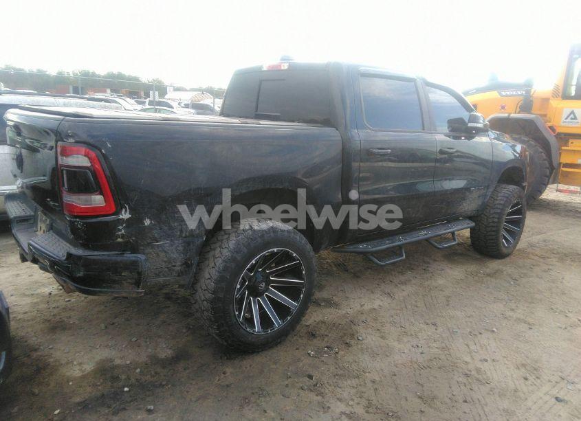 Photo 4 of 2019 Ram 1500 BIG HORN/LONE STAR 4X4 5'7 BOX (VIN 1C6SRFFTXKN825768)