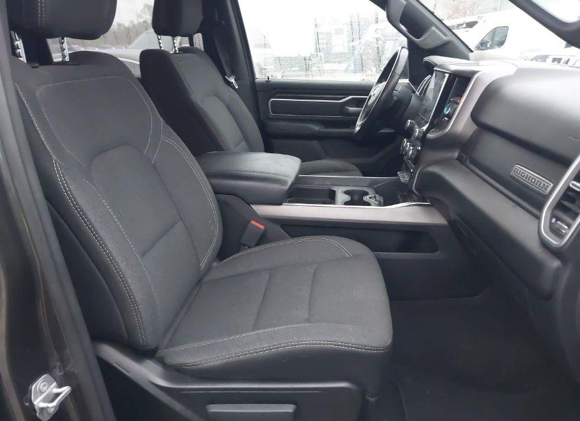 Photo 5 of 2020 Ram 1500 BIG HORN 4X4 5'7 BOX (VIN 1C6SRFFTXLN218741)