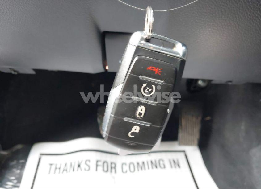 Photo 11 of 2020 Ram 1500 (VIN 1C6SRFFTXLN274453)