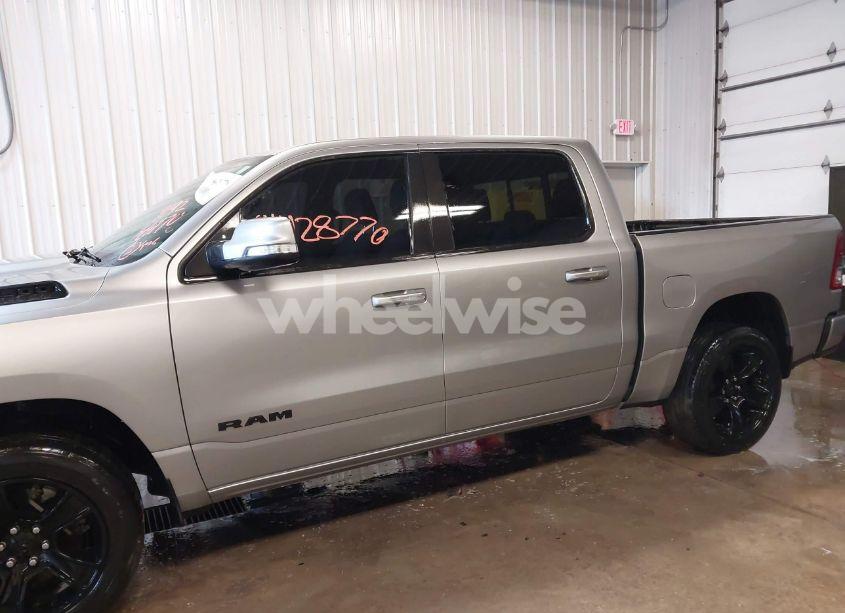 Photo 14 of 2020 Ram 1500 (VIN 1C6SRFFTXLN274453)