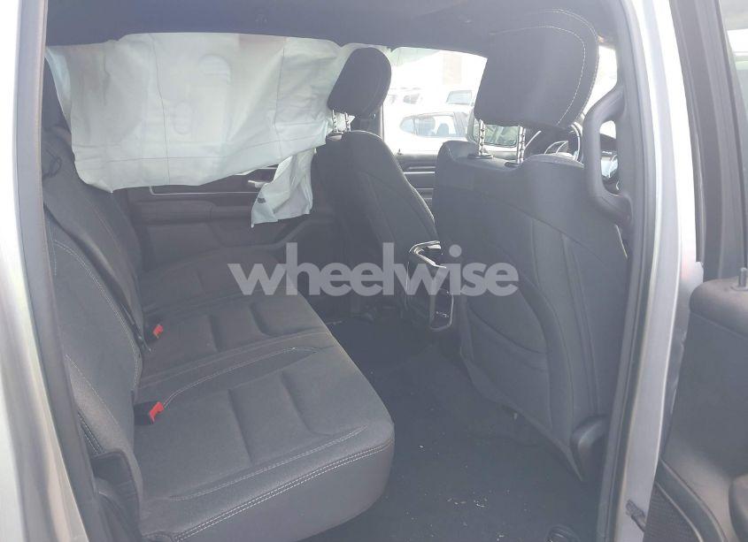 Photo 8 of 2022 Ram 1500 BIG HORN 4X4 5'7 BOX (VIN 1C6SRFFTXNN161329)