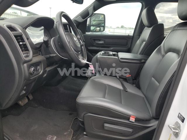 Photo 7 of 2025 RAM 1500 TRADESMAN (VIN 1C6SRFGP2SN543772)