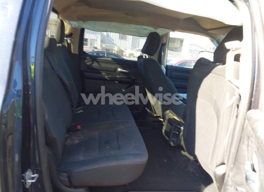 Photo 8 of 2019 Ram 1500 TRADESMAN 4X4 5'7 BOX (VIN 1C6SRFGT5KN640171)