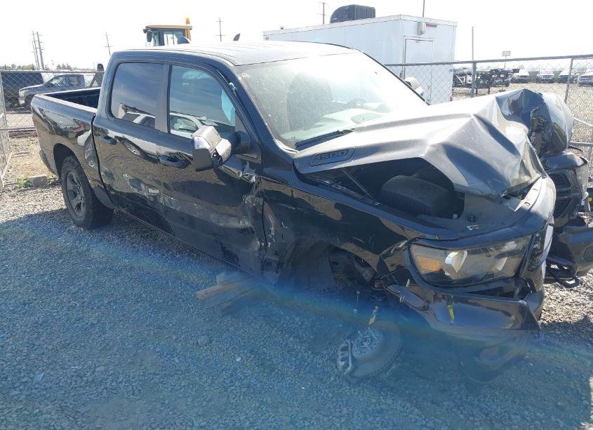 2023 Ram 1500 TRADESMAN 4X4 5'7 BOX (VIN 1C6SRFGT5PN684257) main photo