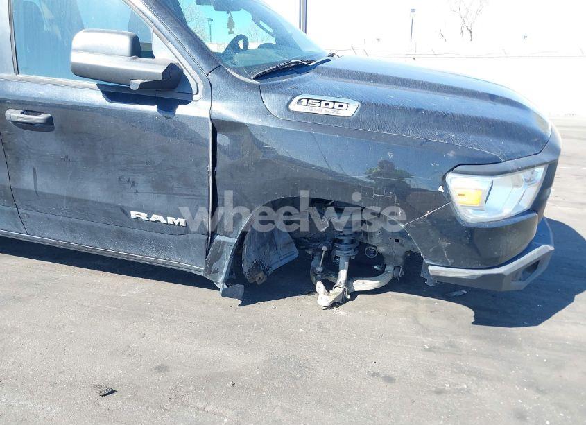 Photo 6 of 2019 Ram 1500 TRADESMAN 4X4 5'7 BOX (VIN 1C6SRFGT6KN622360)