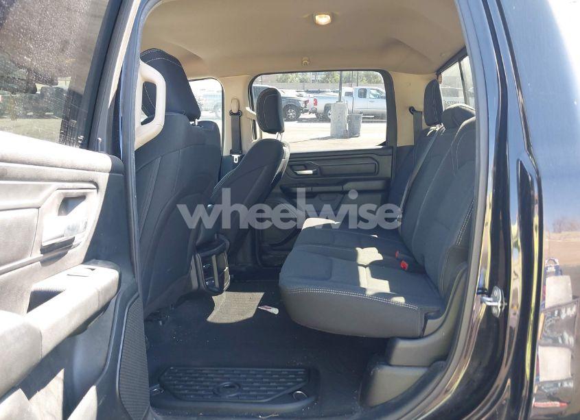 Photo 8 of 2019 Ram 1500 TRADESMAN 4X4 5'7 BOX (VIN 1C6SRFGT6KN622360)