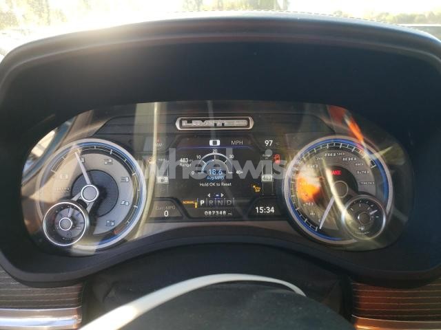 Photo 5 of 2022 RAM 1500 LIMITED (VIN 1C6SRFHM0NN271568)