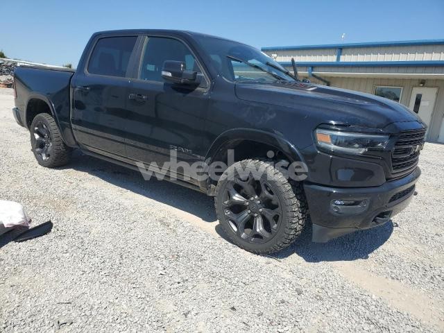 Photo 2 of 2022 RAM 1500 LIMITED (VIN 1C6SRFHM3NN137945)