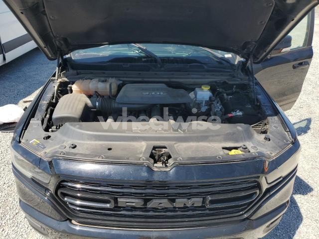 Photo 4 of 2022 RAM 1500 LIMITED (VIN 1C6SRFHM3NN137945)