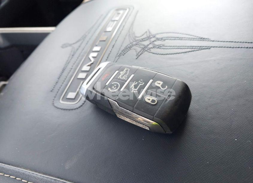 Photo 11 of 2021 Ram 1500 LIMITED 4X4 5'7 BOX (VIN 1C6SRFHM8MN642037)