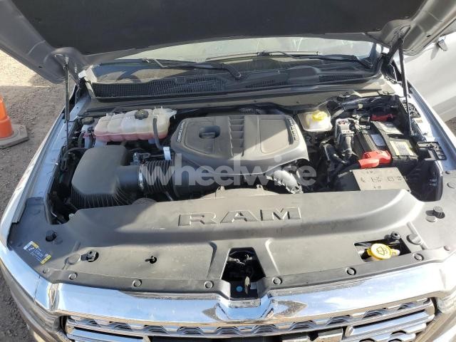 Photo 10 of 2025 RAM 1500 LIMITED N/A (VIN 1C6SRFHP5SN602991)