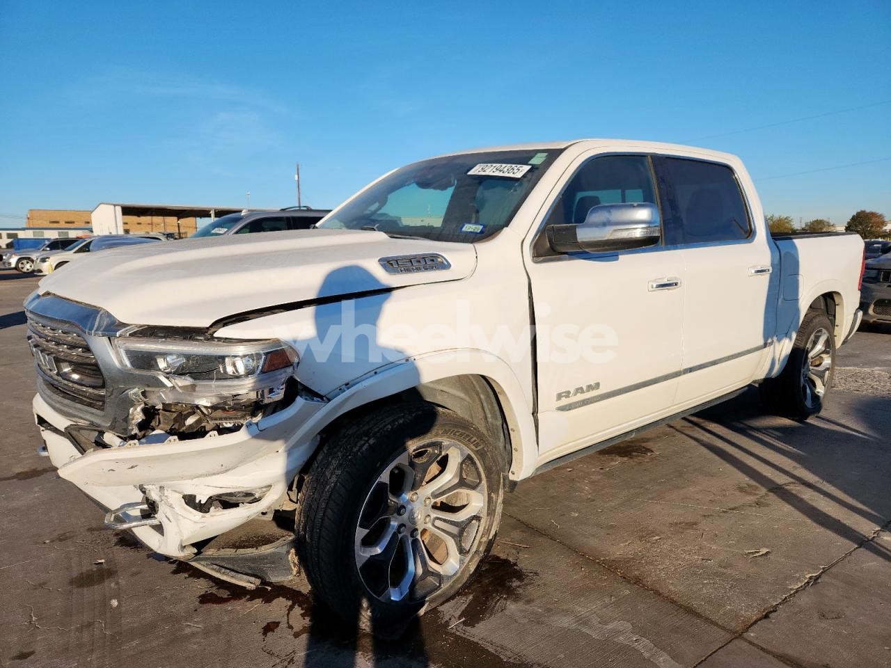 2020 RAM 1500 LIMITED (VIN 1C6SRFHT0LN400378) main photo