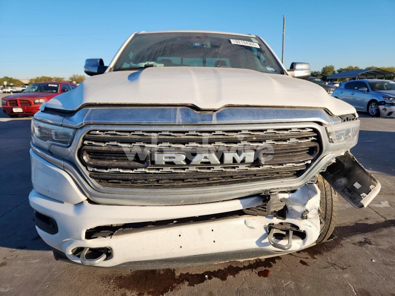 Photo 5 of 2020 RAM 1500 LIMITED (VIN 1C6SRFHT0LN400378)