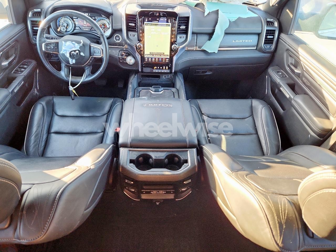 Photo 8 of 2020 RAM 1500 LIMITED (VIN 1C6SRFHT0LN400378)