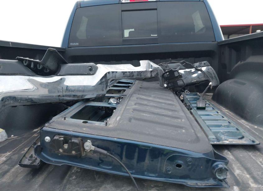 Photo 12 of 2021 Ram 1500 LIMITED 4X4 5'7" BOX (VIN 1C6SRFHT0MN720611)