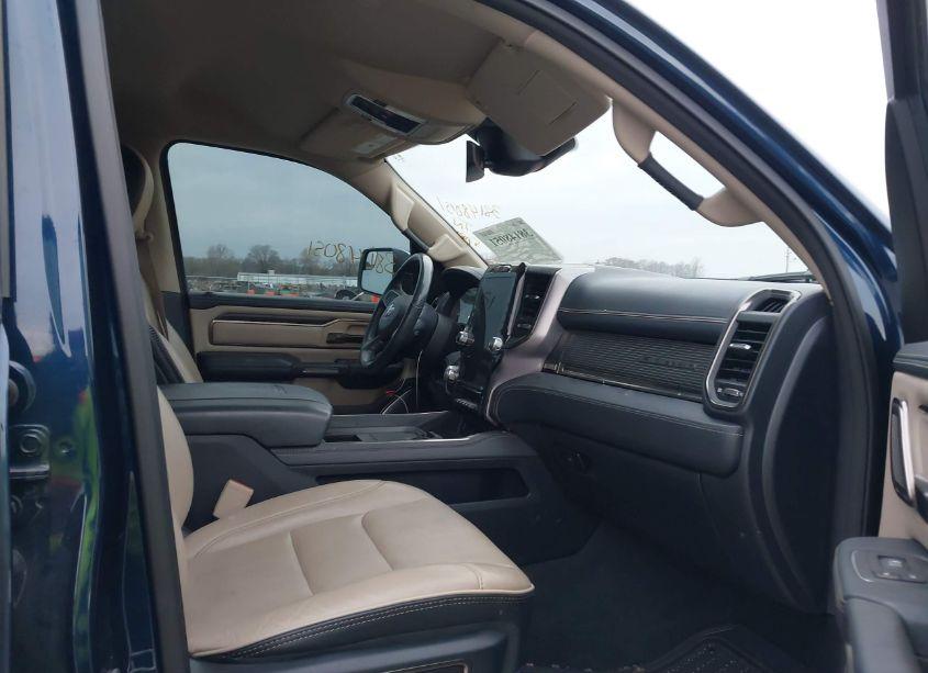 Photo 5 of 2021 Ram 1500 LIMITED 4X4 5'7" BOX (VIN 1C6SRFHT0MN720611)