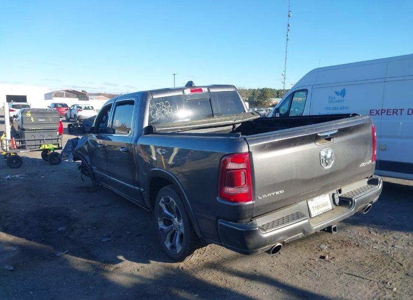 Photo 3 of 2019 Ram 1500 LIMITED 4X4 5'7 BOX (VIN 1C6SRFHT1KN790275)