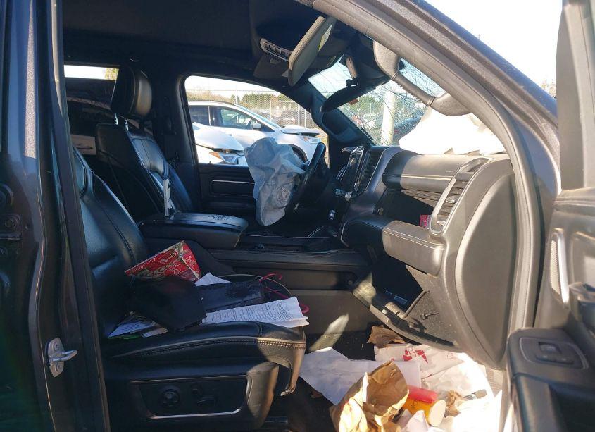 Photo 5 of 2019 Ram 1500 LIMITED 4X4 5'7 BOX (VIN 1C6SRFHT1KN790275)